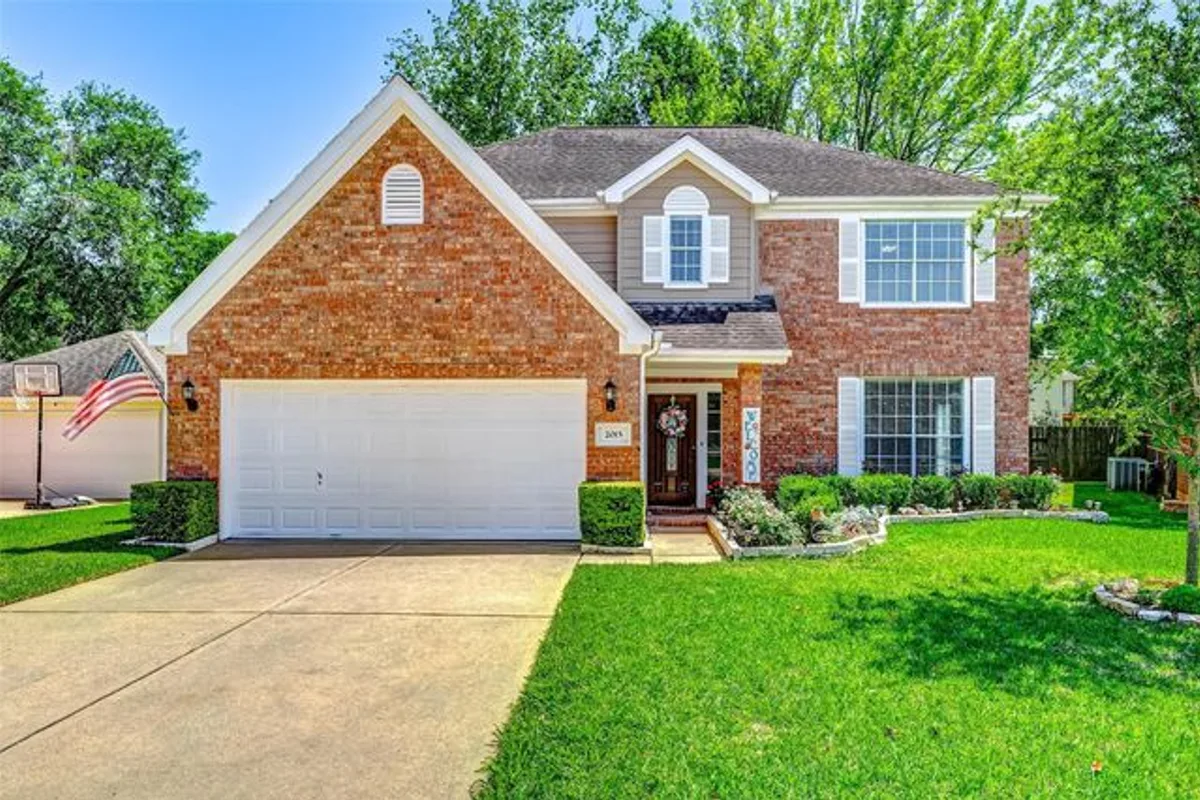 Exterior of 407 Iris Rose Ct